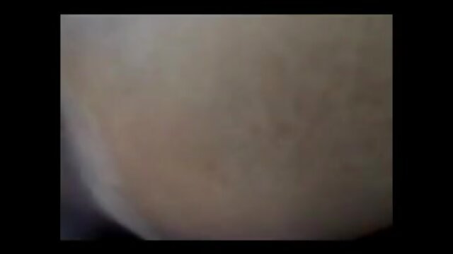 Neverjetno :  Na prostem gangbang orgija z veliko vročih deklet in dveh žebljev Filmski odlomki 