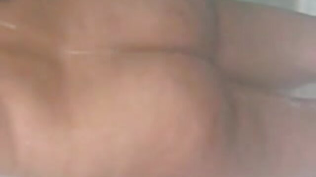 Neverjetno :  Lepa Azijka jaha velik kurac s svojo muco in anusom Filmski odlomki 