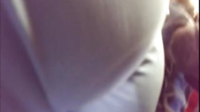 Neverjetno :  Blondinko MILF uniči njen mišičasti mož Filmski odlomki 