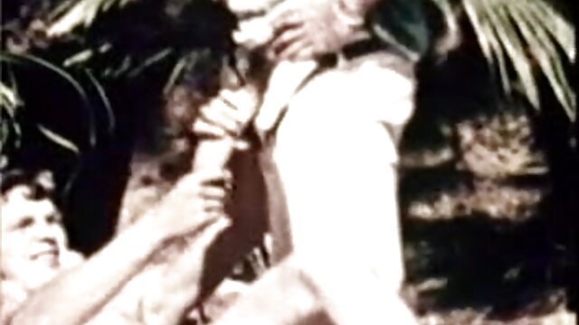 Neverjetno :  Keiran Lee jebe dve rjavolaski v pisarni Filmski odlomki 