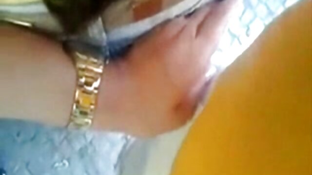 Neverjetno :  Očarljiva mlada srčkana z velikimi joški je močno lizala in opustošila Filmski odlomki 