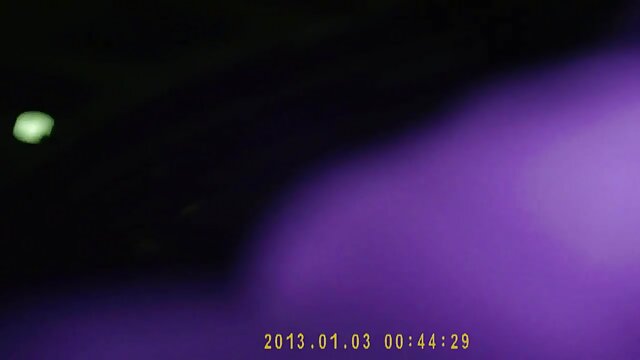 Neverjetno :  Kurba se rada samozadovoljuje v garderobi v trgovini Filmski odlomki 