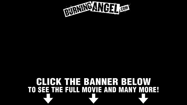 Neverjetno :  Pravi užitek je za fanta, da pojeba veliko rit Phoenix Marie Filmski odlomki 