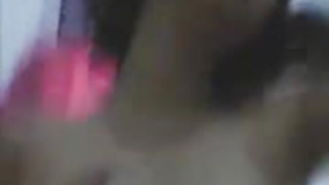 Neverjetno :  Dve zaobljeni dami si dajeta ustni užitek Filmski odlomki 