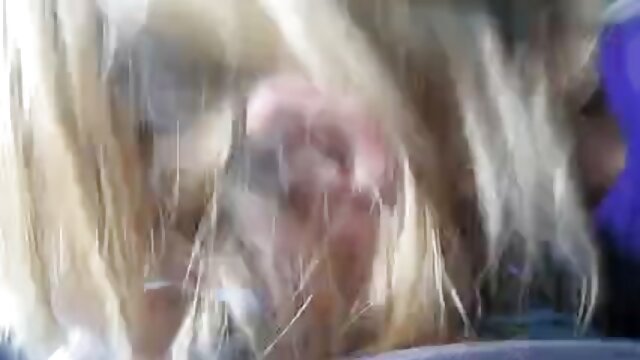 Neverjetno :  Voditeljica novic Monique Alexander si vzame odmor za analni jebaj Filmski odlomki 