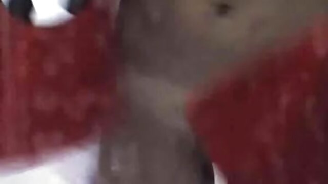 Neverjetno :  Nezadovoljni sexpot vara lenega moža z pohotnim vampirjem Filmski odlomki 