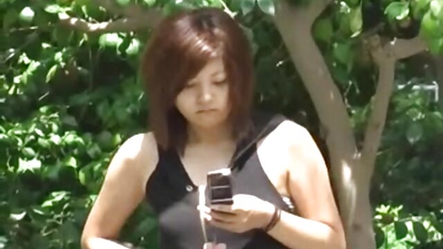 Neverjetno :  Simpatična kunka je svojo sosedo Latino zapeljala v strasten seks Filmski odlomki 