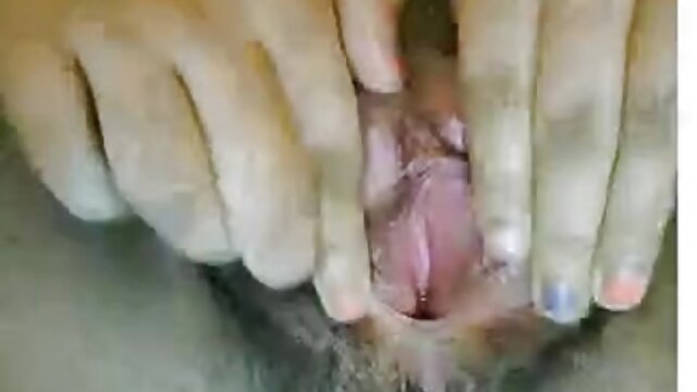 Neverjetno :  Prepoten in moker trojček s površnim fafanjem Filmski odlomki 