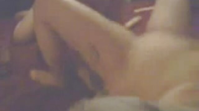 Neverjetno :  Bodacious rjavolaska kurba gets dicked dol močno Filmski odlomki 