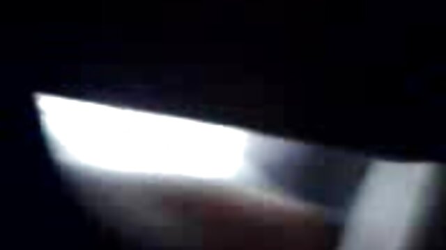 Neverjetno :  Babe v vročih nogavicah uživa v trdi penetraciji Filmski odlomki 