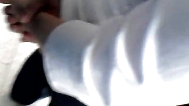 Neverjetno :  Potem ko jo pokači kunny, bi tip rad dobil svojega tiča zanič Filmski odlomki 