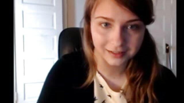 Neverjetno :  Piflarska blondinka namesto študija seksa z Ebony tipom Filmski odlomki 