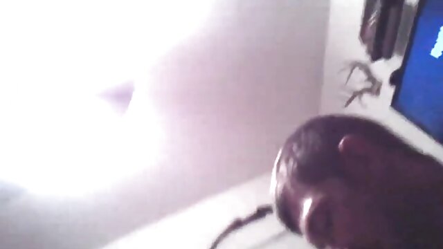 Neverjetno :  Popolnoma naravna draga je v celoti pregledala svoje telo Filmski odlomki 