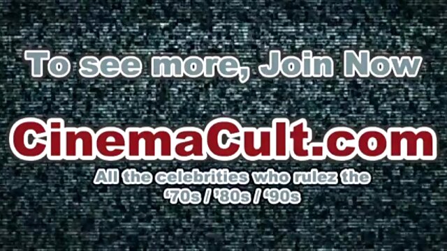 Neverjetno :  Čudovita rjavolaska bejba se vozi s hunky tipom Filmski odlomki 