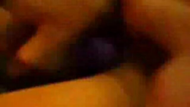 Neverjetno :  Vzbujajoča rdečelaska prakticira tehnike dvojne penetracije Filmski odlomki 