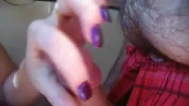 Neverjetno :  Prijateljice z napetimi ritmi dajejo spolni užitek pičkam Filmski odlomki 