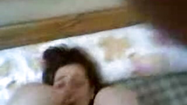 Neverjetno :  Navihana blondinka se jeba s svojim pohotnim profesorjem Filmski odlomki 