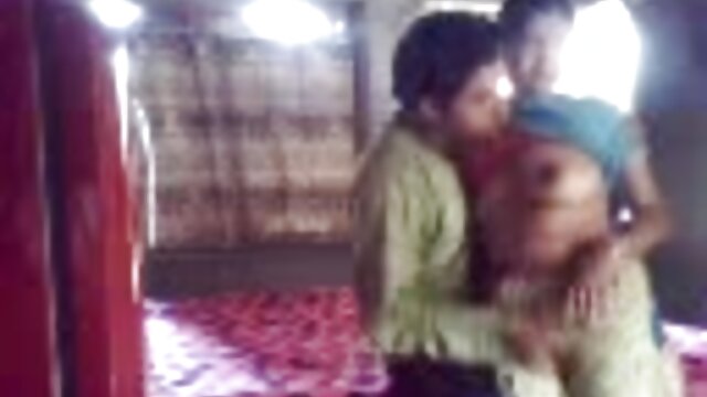 Neverjetno :  Par se vplete v naravno in grdo trojko in najtežje spolni Filmski odlomki 