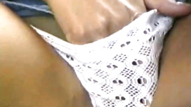 Neverjetno :  Rdečelaska dekle sesa kurac in jajca, kot preden so ga zajebal Filmski odlomki 