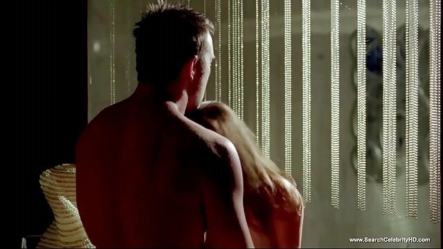 Neverjetno :  In čeprav ima Mulatto moža, še vedno prejema belega tiča Filmski odlomki 