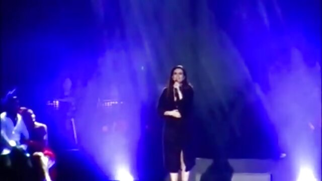 Neverjetno :  Moški za namige zajebe kurbaste Azijke iz masažnega salona Filmski odlomki 