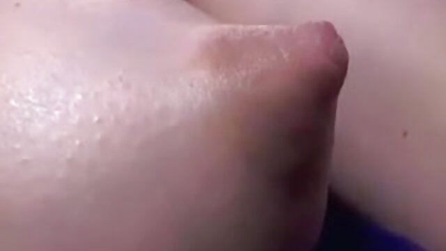 Neverjetno :  Očarljiva ruska ženska po imenu Lizi Vogue se veseli analne zabave Filmski odlomki 