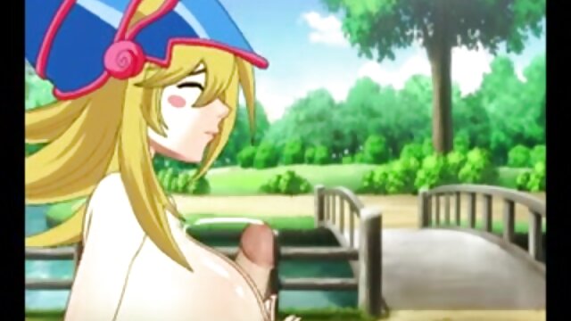 Neverjetno :  Seksi vroča študentka dobi meseno lekcijo od čednega učitelja Filmski odlomki 