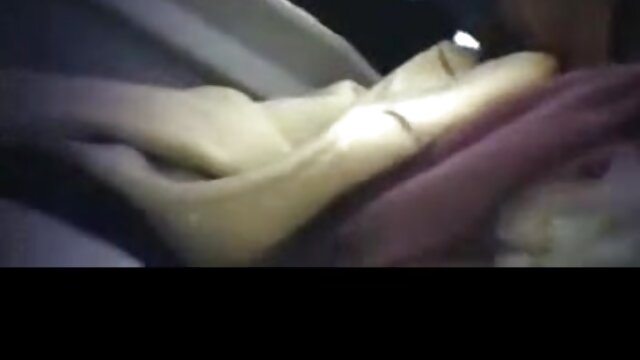 Neverjetno :  Rjavolaska babe obožuje sesanje kura in sodomiziranje Filmski odlomki 