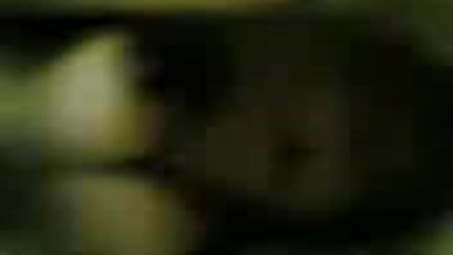 Neverjetno :  Pikantna rjavolaska Monica Sage sesa to kurjo Filmski odlomki 