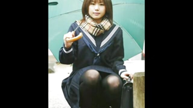 Neverjetno :  Debel petelin vrta Latinina usta in pizo Filmski odlomki 