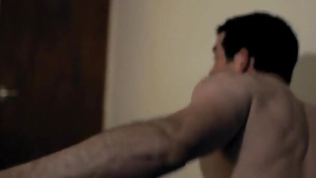 Neverjetno :  Latina med gledanjem pornografije seksa s svojim možem Filmski odlomki 