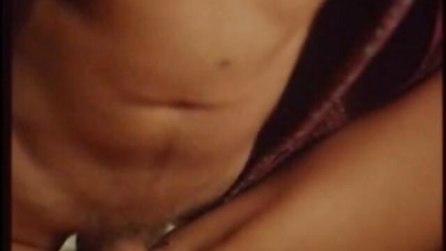 Neverjetno :  Raunchy blond mama je hrepenenje po nekaj kurac jahanje Filmski odlomki 