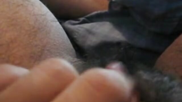 Neverjetno :  Babe se odloči, da bo mesen s posojilodajalcem, da bi pridobil kredit Filmski odlomki 