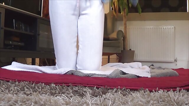 Neverjetno :  Mlada amaterka se sleče in piha svojega fanta Filmski odlomki 