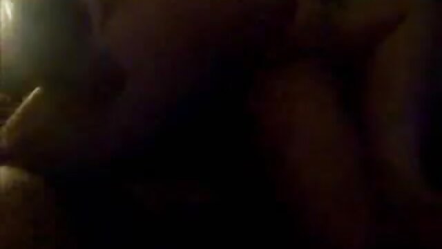 Neverjetno :  Knob požiralna mama Nina Elle je zajebal v kuhinji Filmski odlomki 