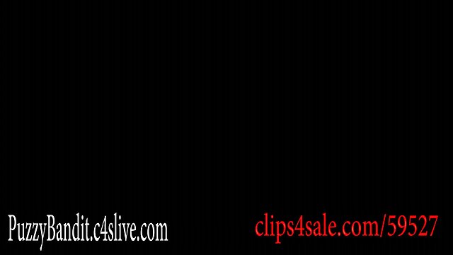 Neverjetno :  Blondinka v rdečih petah prevladuje prsata bomba Filmski odlomki 