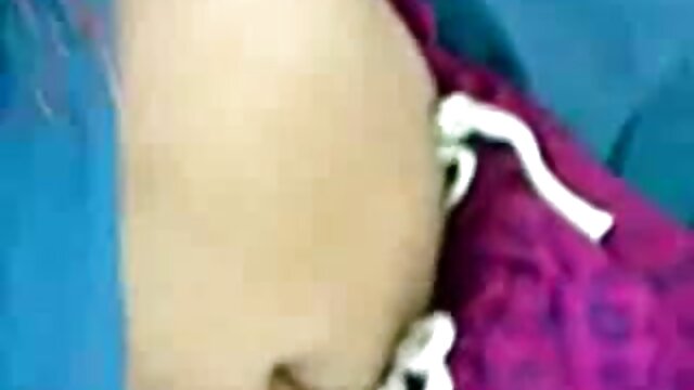 Neverjetno :  Brunette hottie zanič in jaha na svoji avdiciji Filmski odlomki 