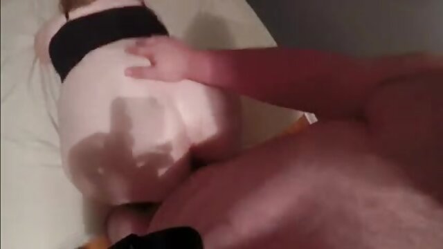 Neverjetno :  Tip je zaveden, da gleda svojo punco z drugim moškim Filmski odlomki 