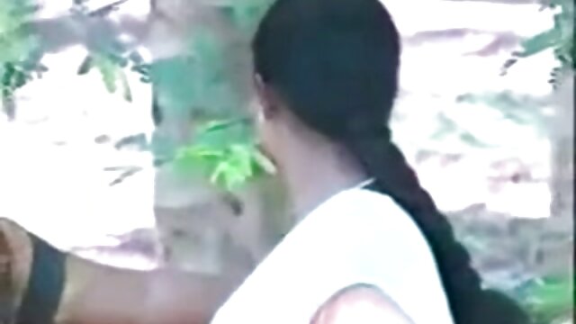 Neverjetno :  Lepo drobno najstnico preoluje trd kurac Filmski odlomki 