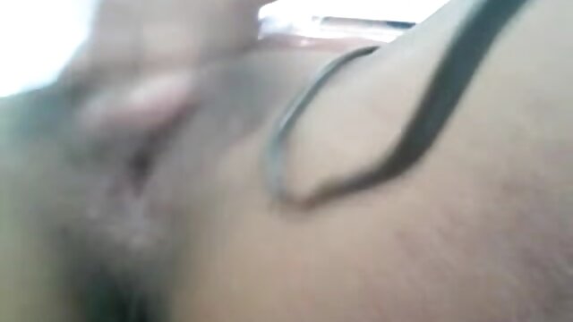 Neverjetno :  Strastna rjavolaska babe je prejela masivna zadnja vrata Filmski odlomki 