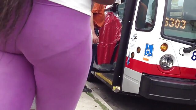 Neverjetno :  Moški in vroča punca se zajebata z uporabo vseh lukenj na njenem telesu Filmski odlomki 