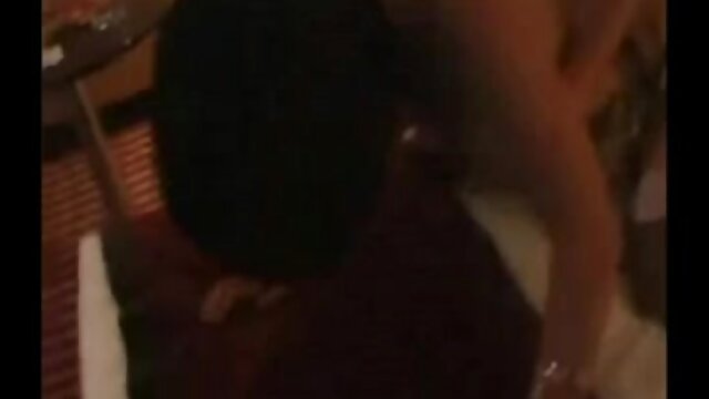 Neverjetno :  Fant je bil nagrajen z analnim seksom za čiščenje hiše Filmski odlomki 