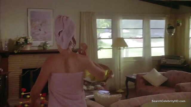 Neverjetno :  Zaobljena učiteljica joge pozna vse najboljše poteze za jebanje Filmski odlomki 