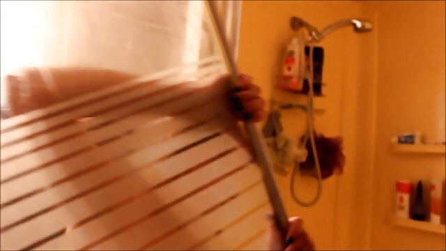 Neverjetno :  Pohoten zdravnik jebe tisto vročo blond pacientko v svoji ordinaciji Filmski odlomki 