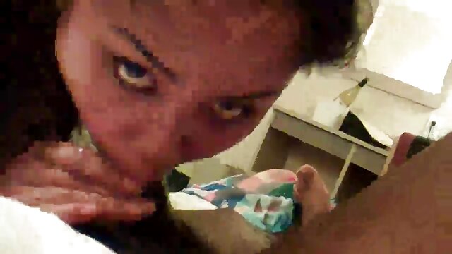 Neverjetno :  Tri japonske MILF dame hrepenijo po skupinskem seksu Filmski odlomki 