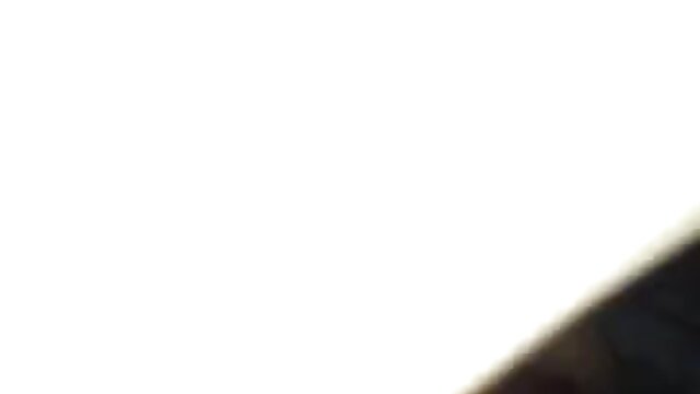 Neverjetno :  Sarah Banks ima nekaj mesnih načrtov glede tiča Brada Knighta Filmski odlomki 