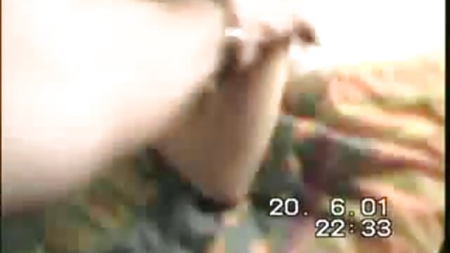 Neverjetno :  Raven-haired babe gets močno udaril perverznež Filmski odlomki 