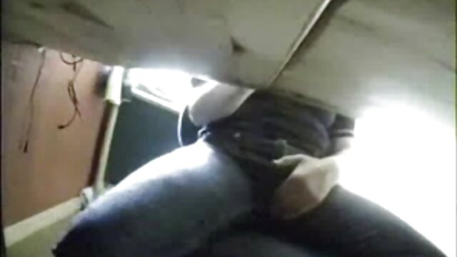 Neverjetno :  Ravnatelj grobo udari razkošno učiteljico v prazni učilnici Filmski odlomki 