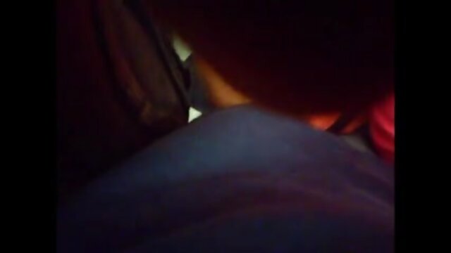 Neverjetno :  Azijski najstnik z dlakavo muco vzame debelo palico v tesno bulo Filmski odlomki 