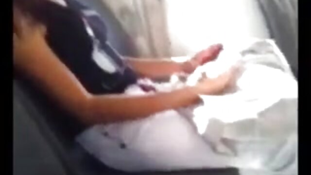 Neverjetno :  Tajna policajka Valentina Nappi vadi analni v imenu zakona Filmski odlomki 